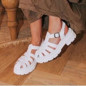 Free People Delaney Fisherman Platform Sandals in White. Size 38.5 US 8